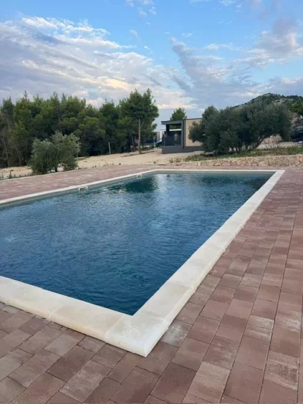 5245a629-78d4-4ab5-aee7-1f88178855f1